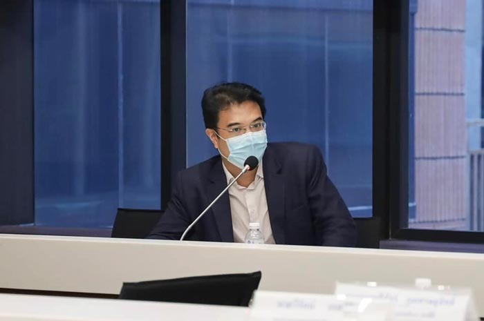 ปริญญ์ พานิชภักดิ์ ปริญญ์ พานิชภักดิ์