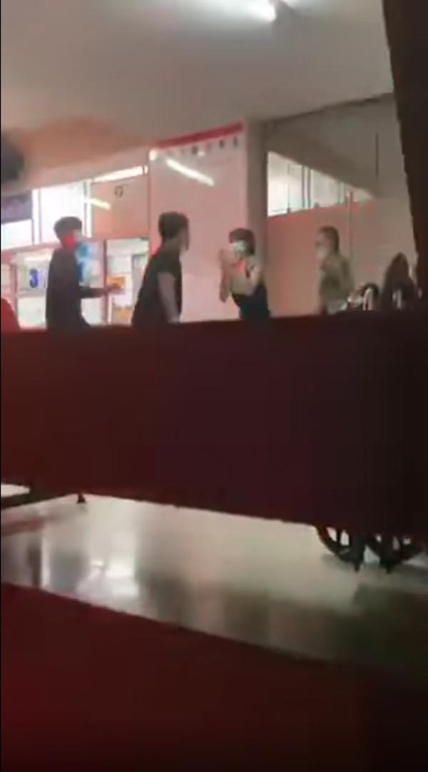 หนุ่มเมากร่าง ป่วนโรงพยาบาล หนุ่มเมากร่าง ป่วนโรงพยาบาล