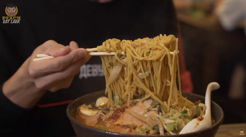 พีช อีทแหลก พีช อีทแหลก