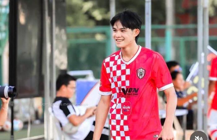 น้องดอม ดวงเพชร พรหมเท น้องดอม ดวงเพชร พรหมเท