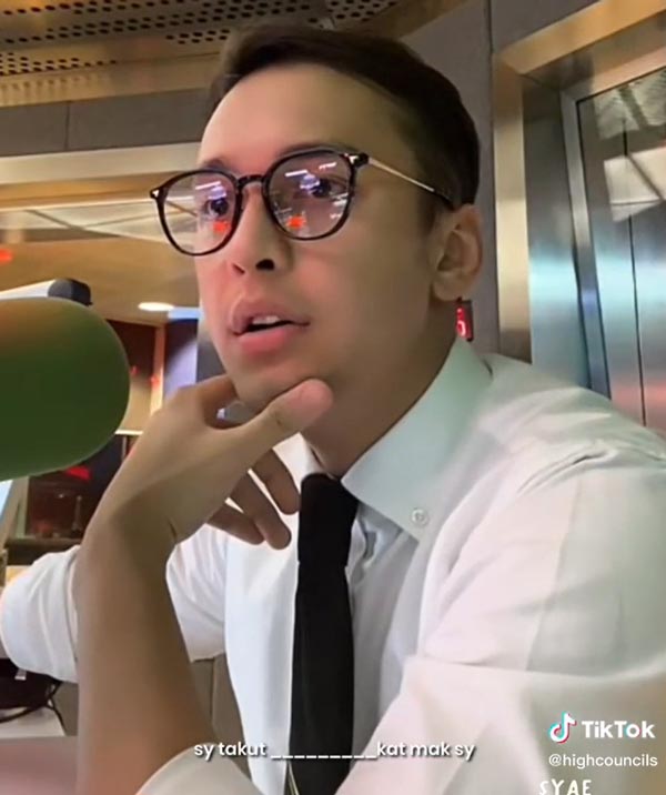 ผีโทรมาในรายการวิทยุ ผีโทรมาในรายการวิทยุ