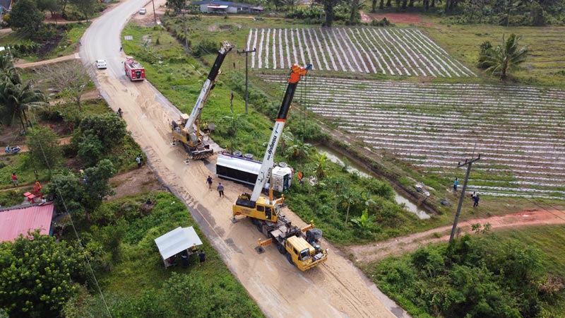 รถน้ำมันคว่ำ รถน้ำมันคว่ำ