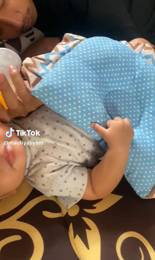 ฝากพ่อพาลูกเข้านอน ฝากพ่อพาลูกเข้านอน