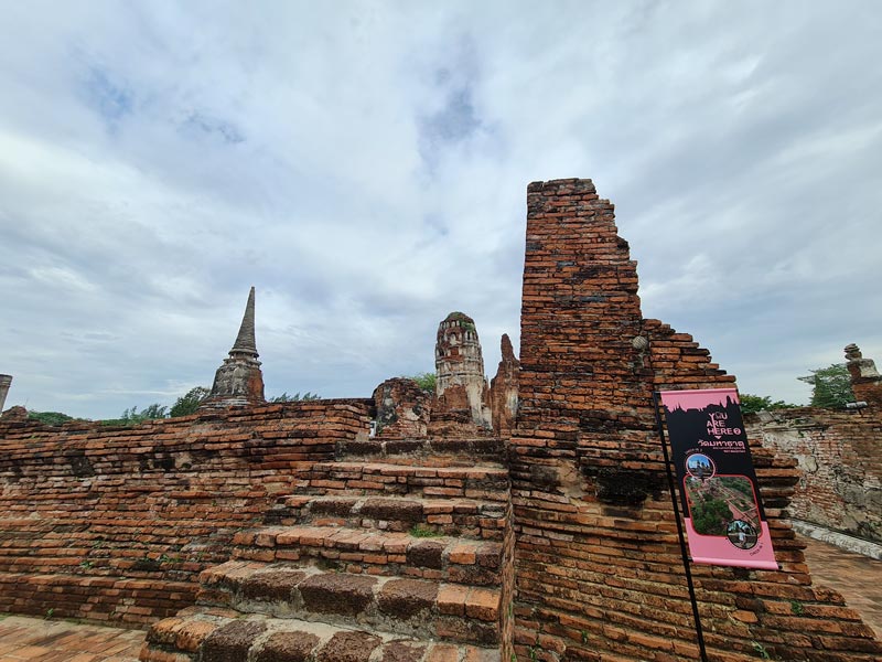 ตามรอย ลิซ่า BLACKPINK ตามรอย ลิซ่า BLACKPINK