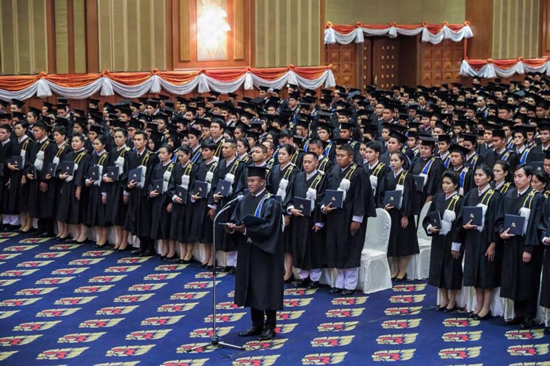 บัวขาว บัญชาเมฆ บัวขาว บัญชาเมฆ