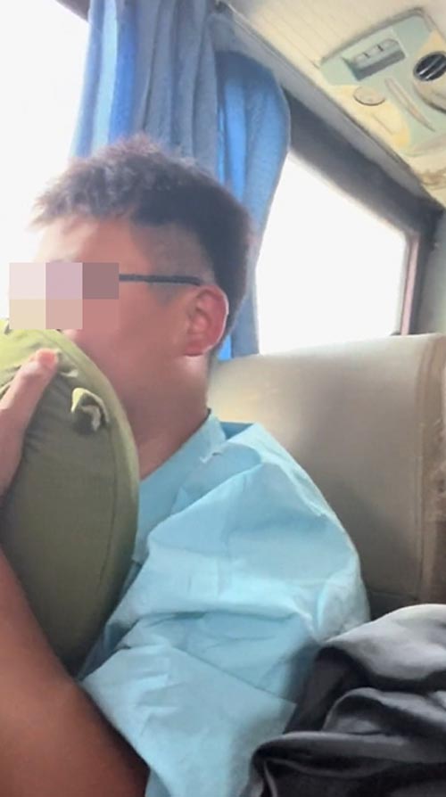 ตดในรถทัวร์ ตดในรถทัวร์