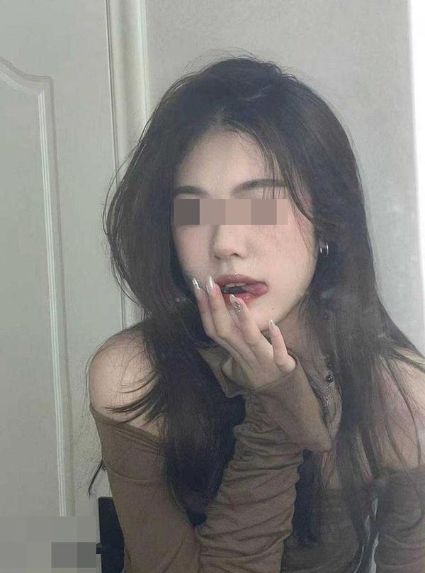 สาวสวยเสนอตัวจ่ายค่าโดยสาร สาวสวยเสนอตัวจ่ายค่าโดยสาร