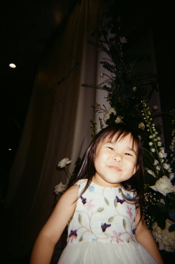 น้องแอล เด็ก 3 ขวบ ตากล้องในงานแต่งงาน น้องแอล เด็ก 3 ขวบ ตากล้องในงานแต่งงาน