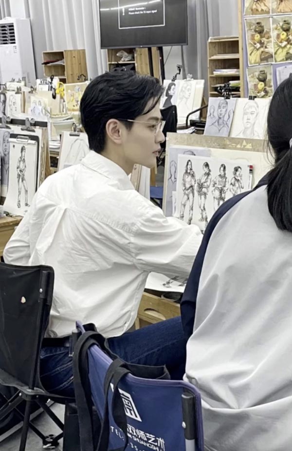 ครูหล่อ ครูหล่อ