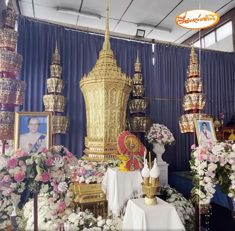 คู่รักหมอ เผาร่างพร้อมกัน คู่รักหมอ เผาร่างพร้อมกัน