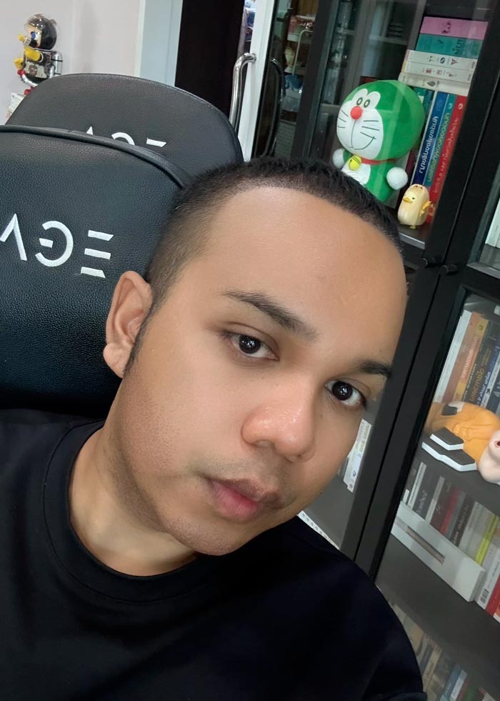 แพรรี่ ไพรวัลย์ แพรรี่ ไพรวัลย์