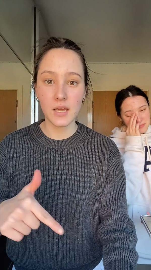 ฝรั่งโดนโกงกระท้อน ฝรั่งโดนโกงกระท้อน