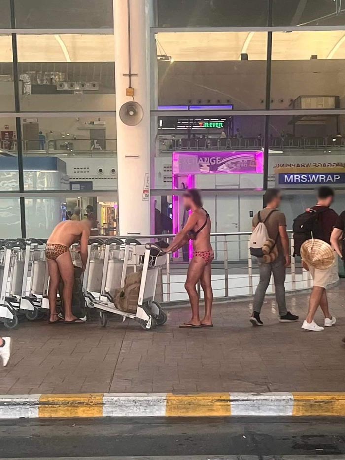 นักท่องเที่ยวสนามบินภูเก็ต นักท่องเที่ยวสนามบินภูเก็ต