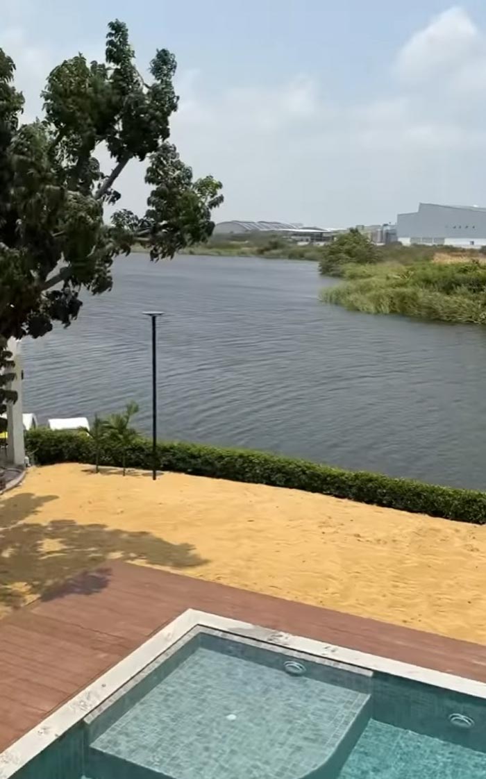 เบิร์ด วันว่าง ๆ แอบอ้าง เบิร์ด วันว่าง ๆ แอบอ้าง