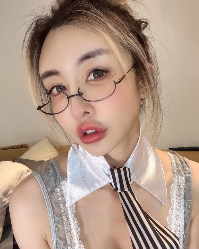 เน็ตไอดอลยอมรับคลิปหลุดตัวเอง เน็ตไอดอลยอมรับคลิปหลุดตัวเอง