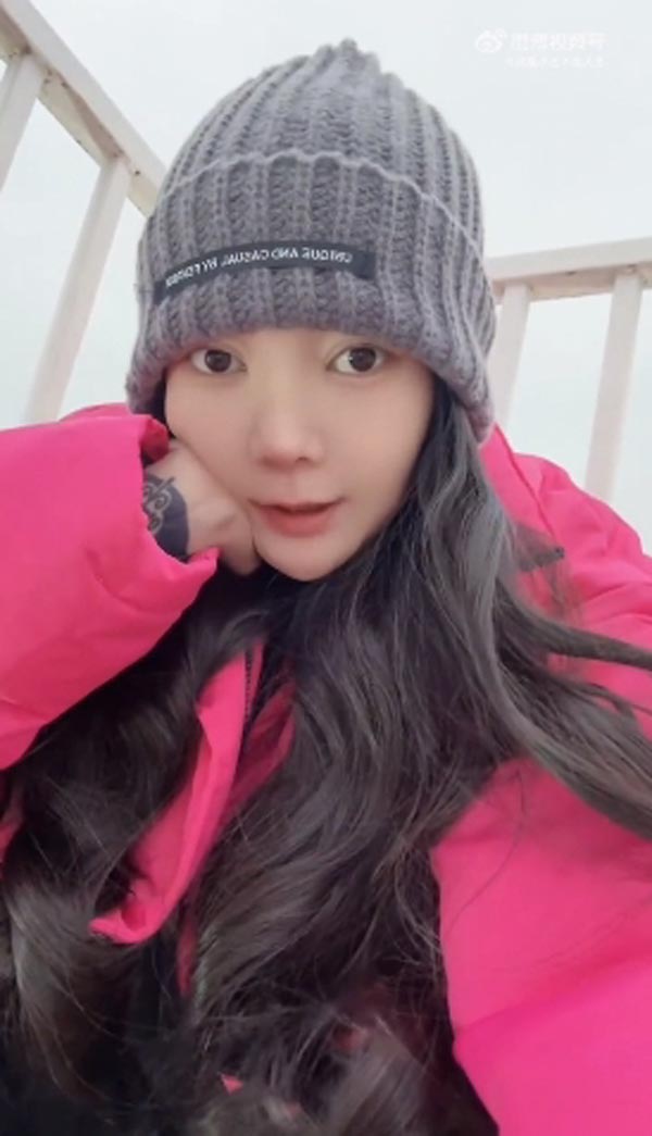 วิถีชีวิตเน็ตไอดอล เสียชีวิตด้วยโรคมะเร็ง วิถีชีวิตเน็ตไอดอล เสียชีวิตด้วยโรคมะเร็ง