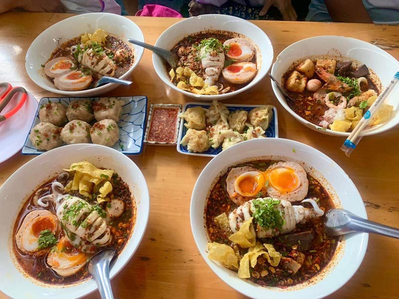 ร้านก๋วยเตี๋ยวจับกิ๊ก ร้านก๋วยเตี๋ยวจับกิ๊ก