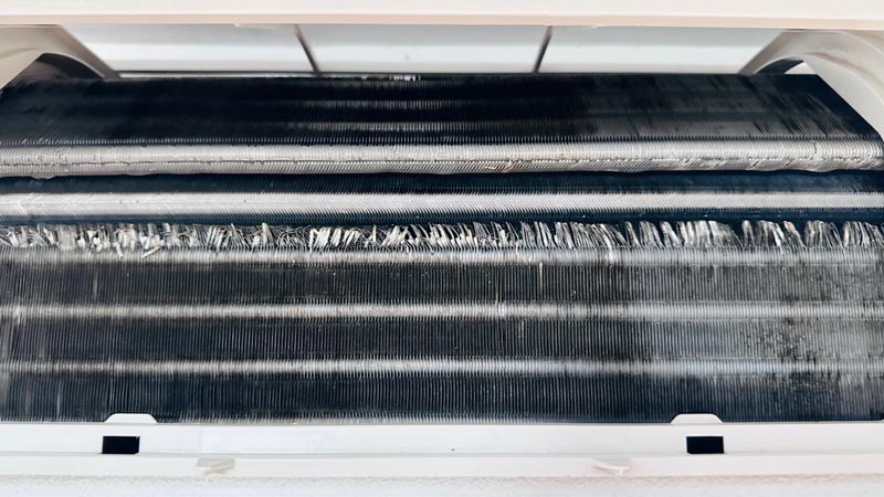 ช่างล้างแอร์ ทำฟินคอยล์เย็นล้ม ช่างล้างแอร์ ทำฟินคอยล์เย็นล้ม