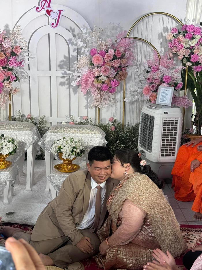 สินสอดทอง 120 บาท สินสอดทอง 120 บาท