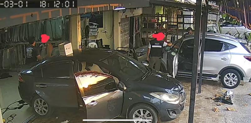 เมียข้าราชการ บุกทำร้ายพนักงานร้าน เมียข้าราชการ บุกทำร้ายพนักงานร้าน