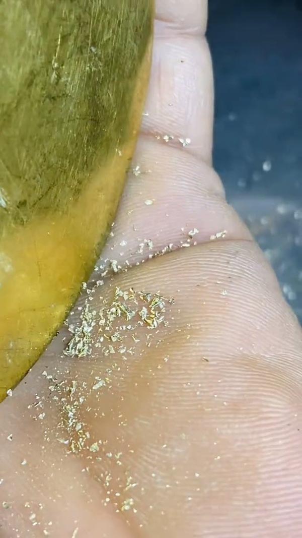 ตรวจสอบพระพุทธรูปทองคำ ตรวจสอบพระพุทธรูปทองคำ