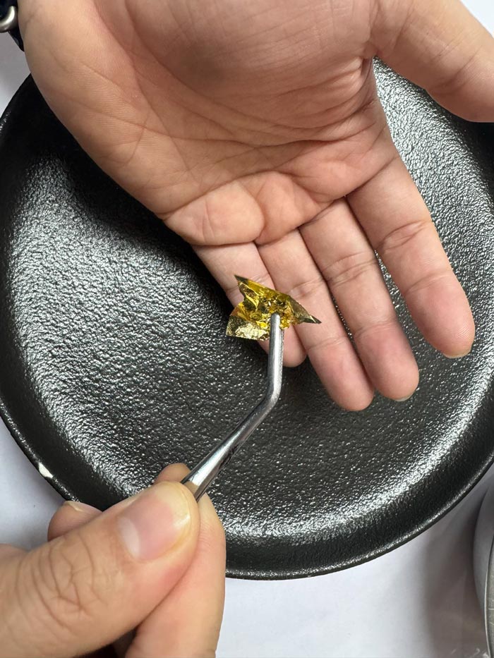 เตือนภัย แผ่นทองตกแต่งขนม เตือนภัย แผ่นทองตกแต่งขนม