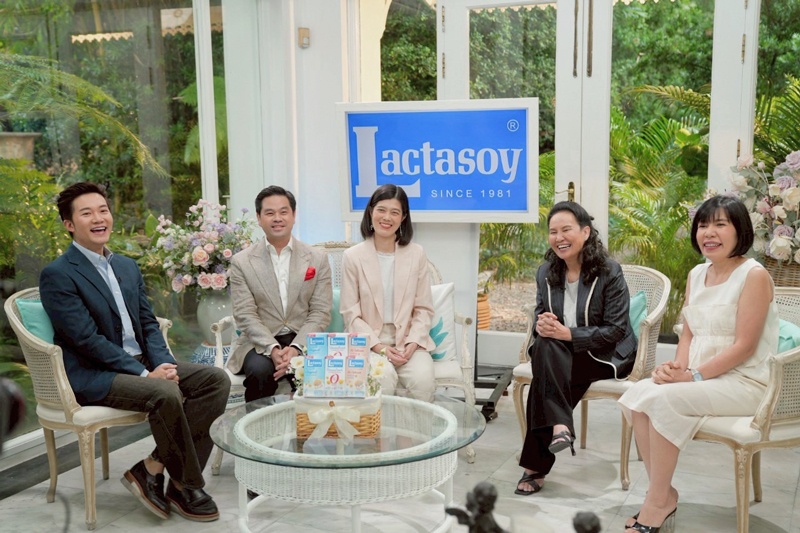 เผยเรื่องชีวิตคู่ ดร.วิทย์ - เผย วีณารัตน์ เผยเรื่องชีวิตคู่ ดร.วิทย์ - เผย วีณารัตน์