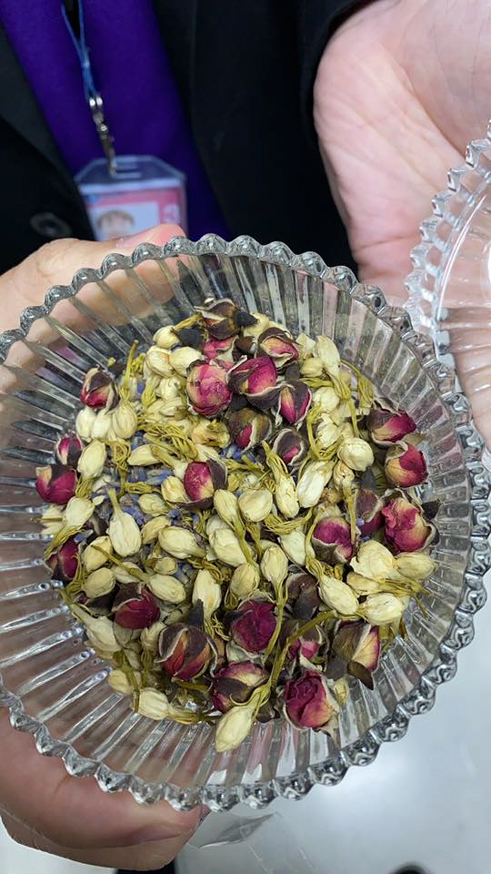 ผู้โดยสารลืมโถอัฐิบนเครื่องบิน ผู้โดยสารลืมโถอัฐิบนเครื่องบิน