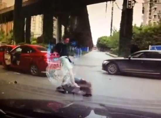 คลิปชายกระทืบผู้หญิง คลิปชายกระทืบผู้หญิง