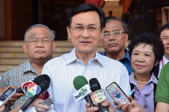 จาตุรนต์ ฉายแสง จาตุรนต์ ฉายแสง