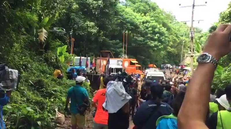 เด็กติดถ้ำหลวง เด็กติดถ้ำหลวง