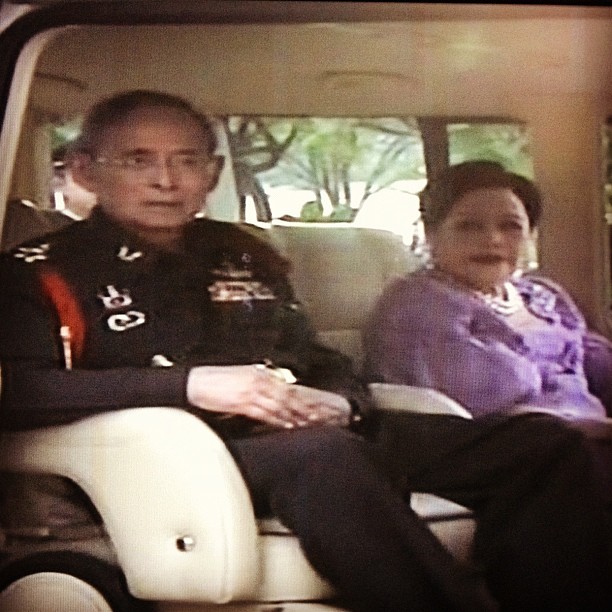 ในหลวงเสด็จทุ่งมะขามหย่อง