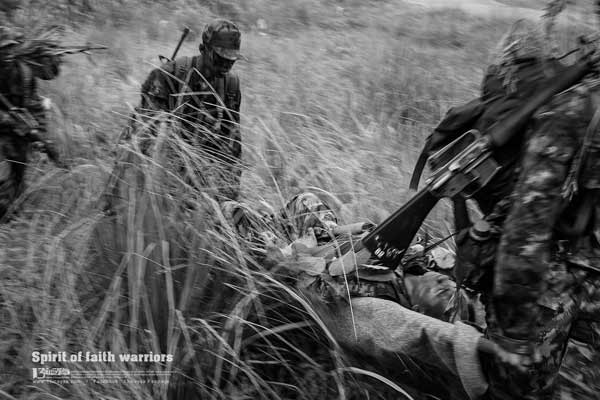 ภาพชุดนี้...แด่ความอดทนและเสียสละเพื่อชาติ