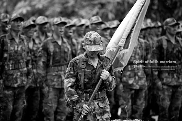 ภาพชุดนี้...แด่ความอดทนและเสียสละเพื่อชาติ