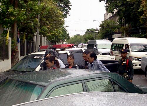 เด็กตีแม่บ้าน