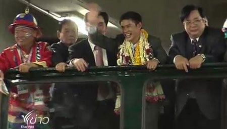 แก้ว พงษ์ประยูร