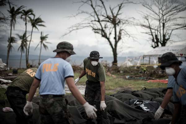 พายุถล่มฟิลิปปินส์ 2556 พายุถล่มฟิลิปปินส์ 2556