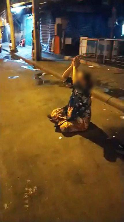 เทศกิจรื้อถอนแผงขายของตลาดคลองเตย เทศกิจรื้อถอนแผงขายของตลาดคลองเตย