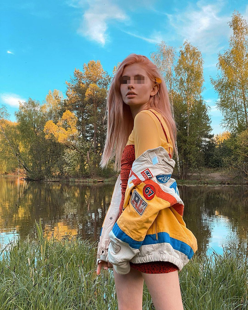 ยูทูบเบอร์จับหัวนางแบบกระแทกโต๊ะ ยูทูบเบอร์จับหัวนางแบบกระแทกโต๊ะ