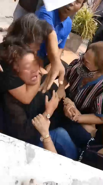 สกสค. เลิกจ้างพนักงาน สกสค. เลิกจ้างพนักงาน