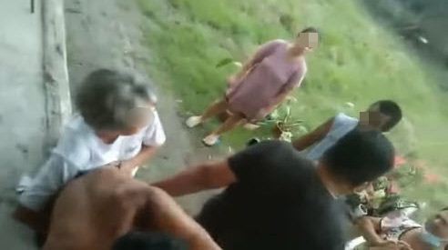 ตำรวจยิงเพื่อนบ้านตาย ตำรวจยิงเพื่อนบ้านตาย