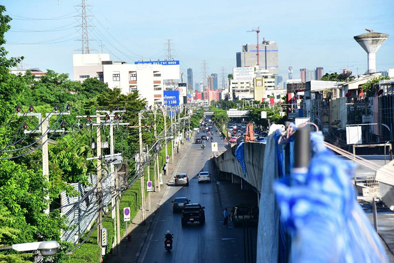 ปิดสะพานข้ามแยกศรีนครินทร์-พัฒนาการ ปิดสะพานข้ามแยกศรีนครินทร์-พัฒนาการ