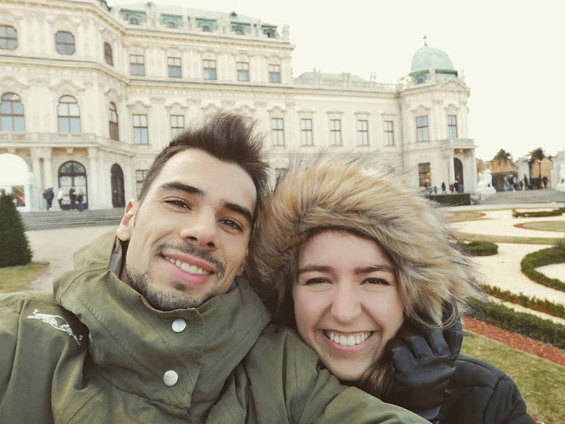 มิเกล โอลิเวียรา นักแข่ง MotoGP หมั้นน้องสาวต่างแม่ มิเกล โอลิเวียรา นักแข่ง MotoGP หมั้นน้องสาวต่างแม่