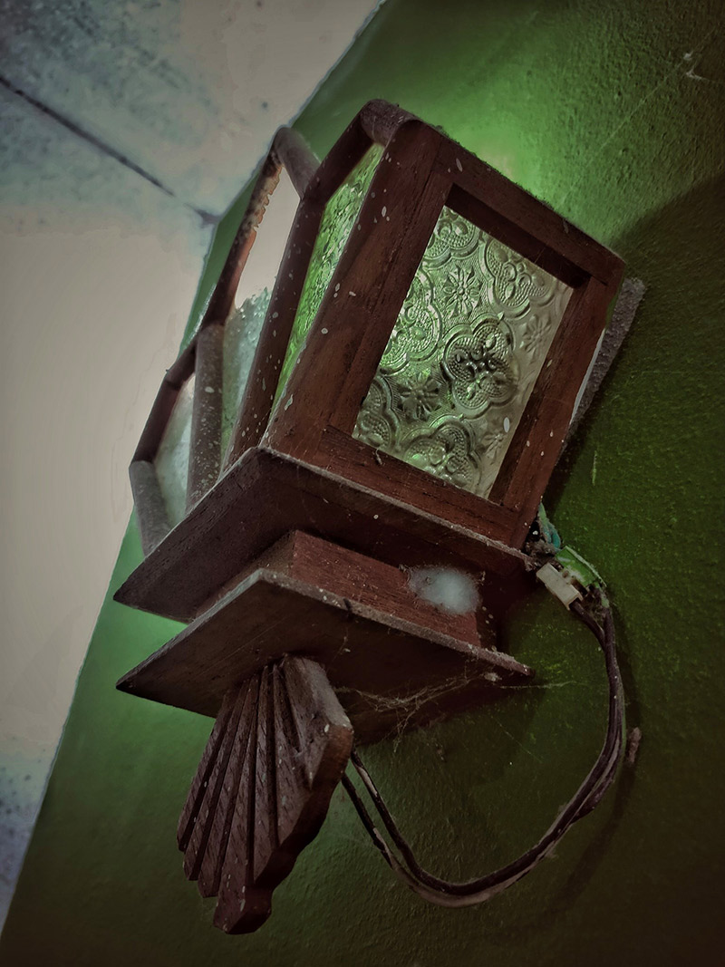 หนุ่มรีวิวโรงแรมคืนละ 250 บาท หนุ่มรีวิวโรงแรมคืนละ 250 บาท