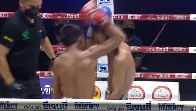 ฟ้าวันใหม่ ล้มมวย ฟ้าวันใหม่ ล้มมวย