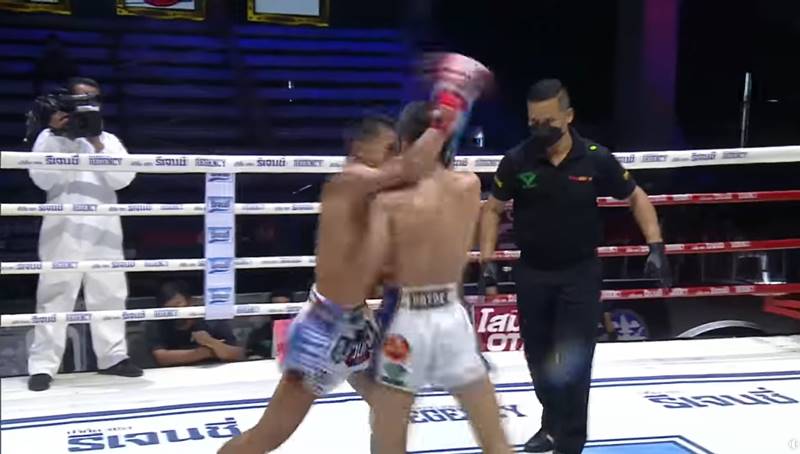 ฟ้าวันใหม่ ล้มมวย ฟ้าวันใหม่ ล้มมวย