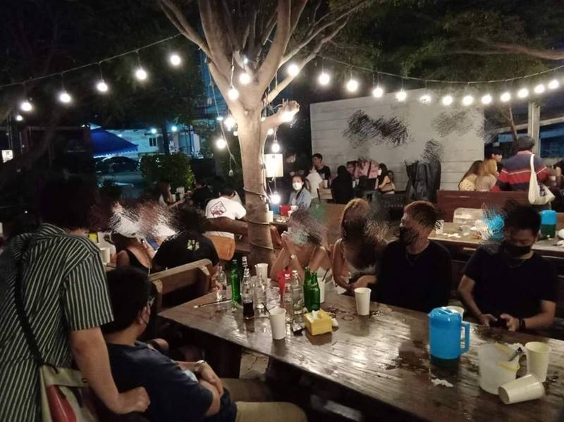 จับร้านอาหารขายเหล้า จับร้านอาหารขายเหล้า