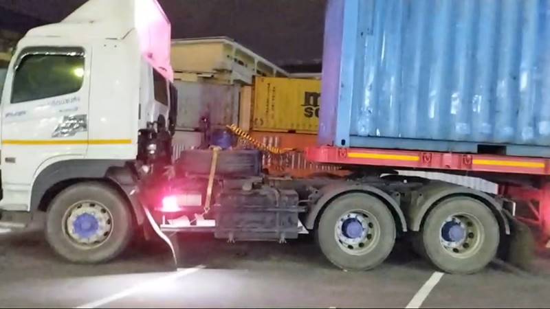 ม็อบ24มิถุนายน ม็อบ24มิถุนายน