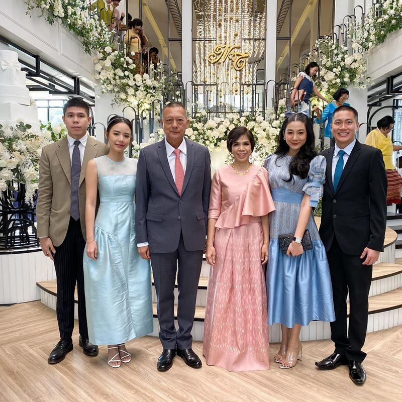 ใบเตย พรพจี แฟน ผู้กำกับโจ้ ใบเตย พรพจี แฟน ผู้กำกับโจ้