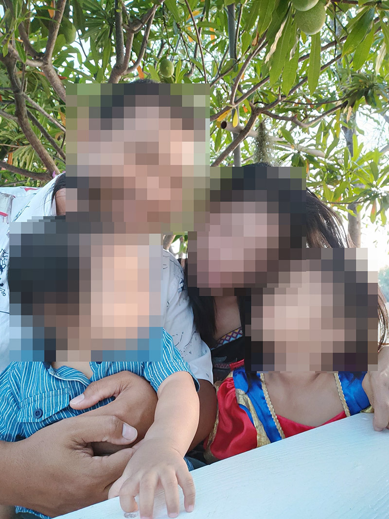 แม่รมควันฆ่าตัวตายพร้อมลูก แม่รมควันฆ่าตัวตายพร้อมลูก